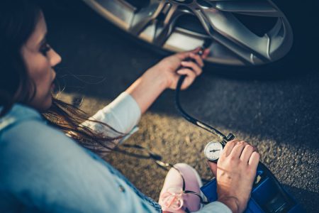 Calibragem do pneu do carro: o que é PSI e qual a pressão ideal?
