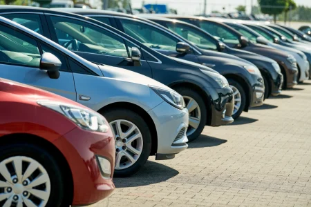 Os 10 melhores carros usados até R$ 50 mil para comprar sem medo