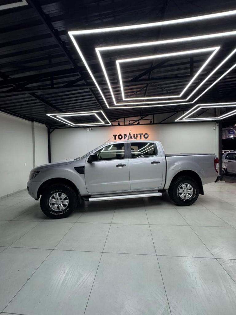 Ford Ranger Ranger XLS 2.5 16V 4x2 CD Flex 2013