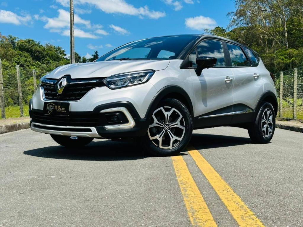 Renault Captur ICONIC 1.3 TB 16V FLEX 5P AUT. 2023