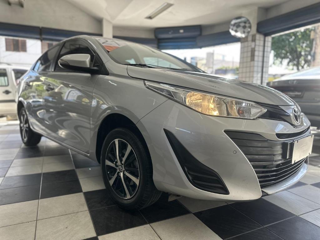 Toyota Yaris 1.5 16V FLEX SEDAN XL LIVE MULTIDRIVE 2021