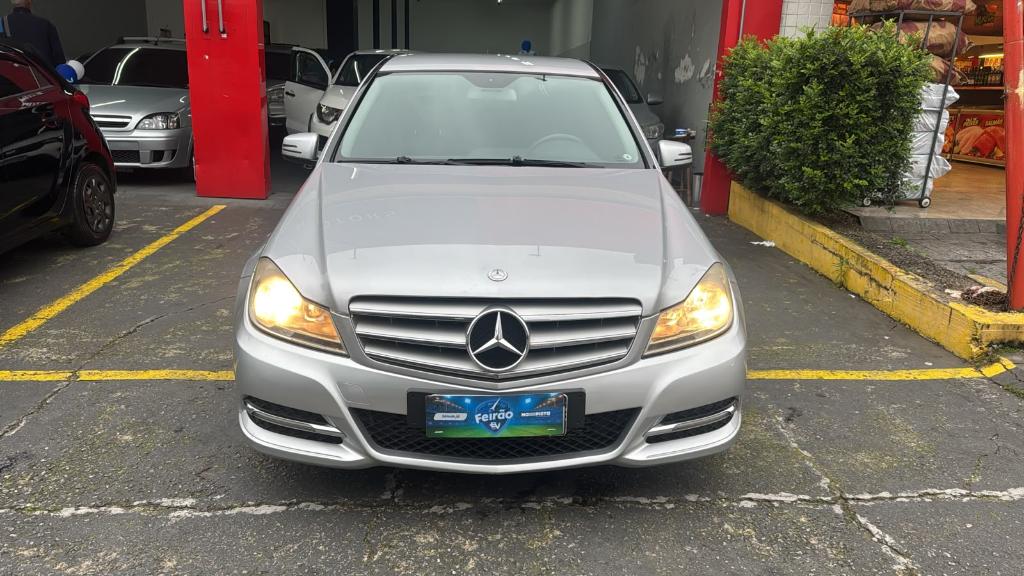Mercedes-Benz C 180 C-180 CGI Classic 1.8 16V 156cv Aut. 2012
