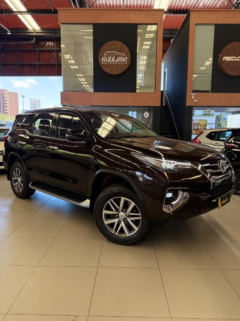 Toyota Sw4 Hilux SW4 SRX 4x4 2.8 TDI 16V Dies. Aut. 2019