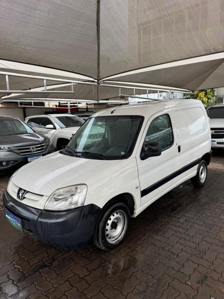 Peugeot Partner Partner Furgão 1.6 16V/ 1.6 16V Flex 3p 2022