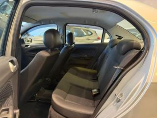 Foto do veículo Volkswagen Voyage 1.0 Tec Total Flex Trendline