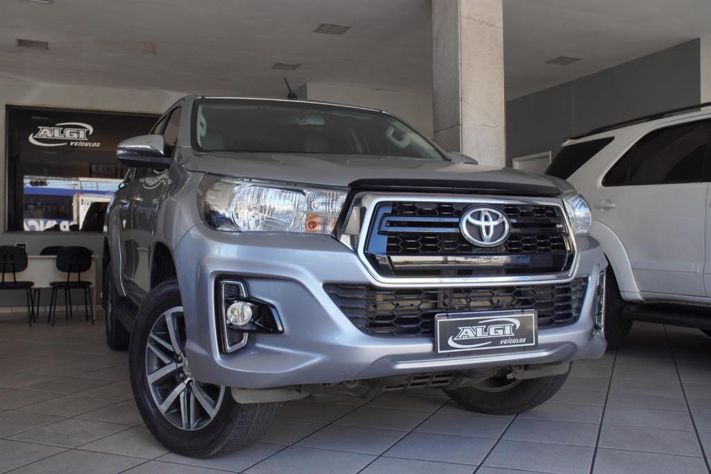 Toyota Hilux Hilux CD SRV 4x2 2.7 Flex 16V Aut. 2020