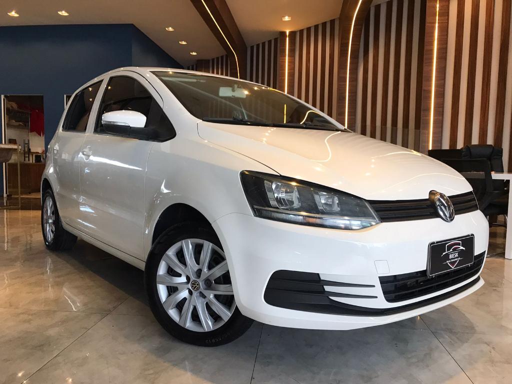 Volkswagen Fox Fox Trendline 1.0 Flex 8V 5p 2015