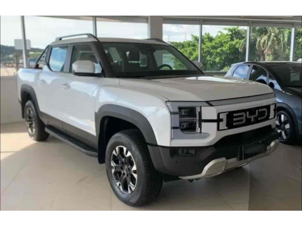 BYD Shark 2025