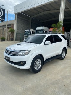 Foto do veículo Toyota Hilux Sw4 3.0 Tdi Srv 7l Auto 4wd