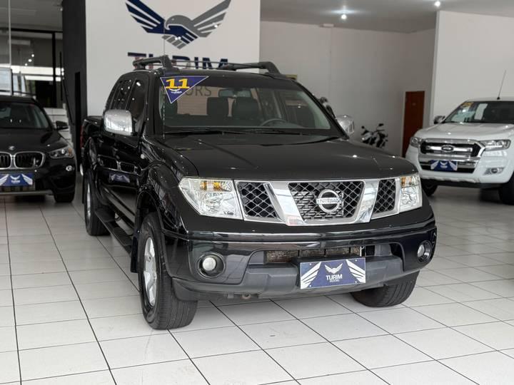 Nissan Frontier Frontier LE CD 4x4 2.5 TB Diesel Mec. 2011