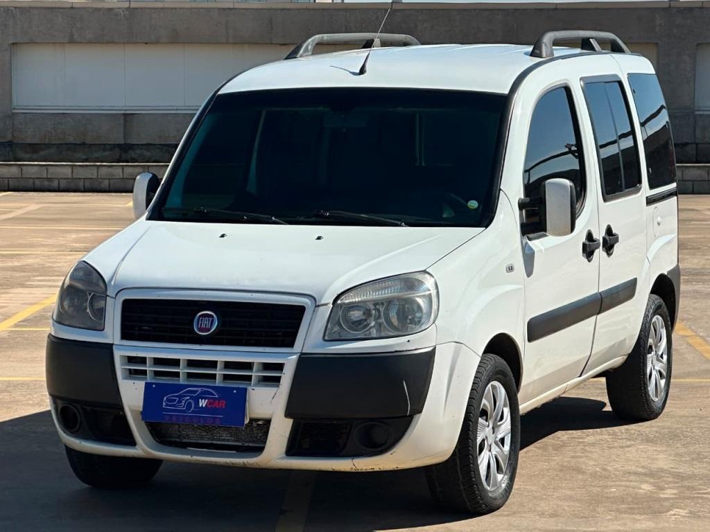 Fiat Doblo ESSENCE 1.8 16V FLEX 2016