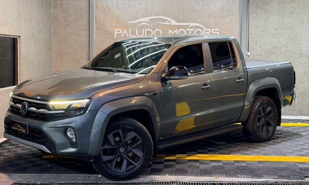 Volkswagen Amarok 3.0 V6 TDI DIESEL HIGHLINE CD 4MOTION AUTOMÁTICO 2025