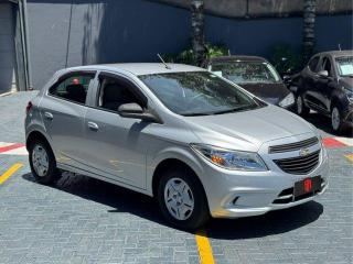 Foto do veículo Chevrolet Onix Hatch Ls 1.0 8v Flexpower 5p Mec.