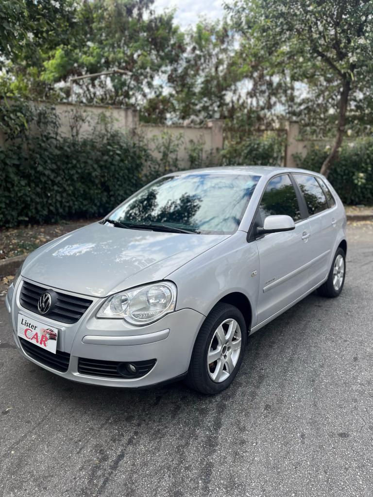 Volkswagen Polo 1.6 Sportline Total Flex