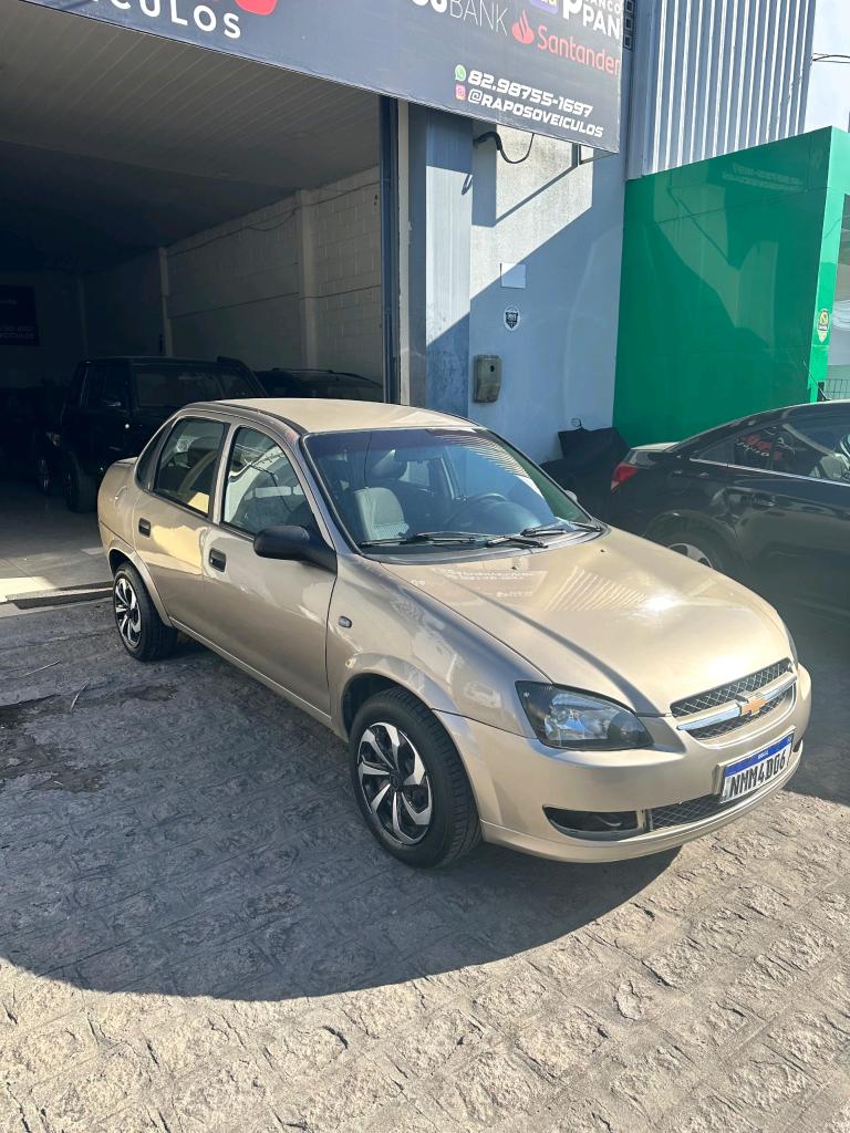 Chevrolet Classic LS C/AR 1.0 VHC-E 8V FLEXPOWER 2012