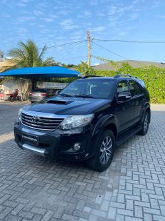 Foto do veículo Toyota Hilux Sw4 3.0 Tdi Srv 7l Auto 4wd