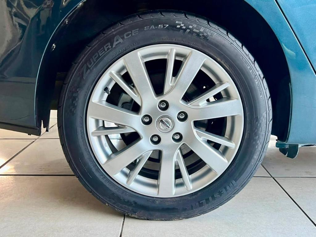 Nissan Sentra 2.0 16V CVT 2015
