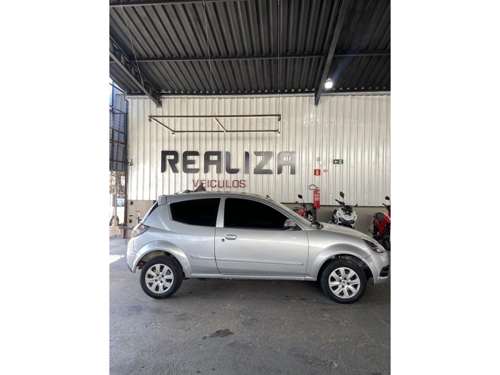 Ford Ka 1.0 MT FLEX 2013