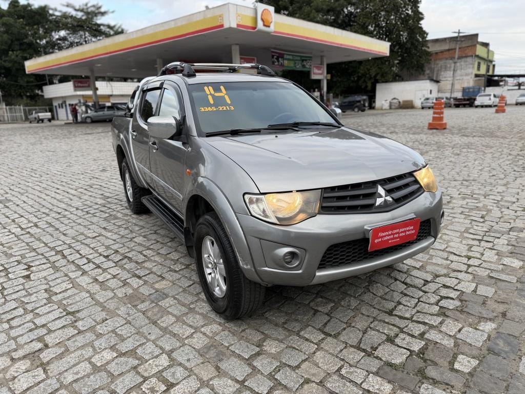 Mitsubishi L200 L200 Triton HLS 2.4 Flex 16V CD Mec. 2014