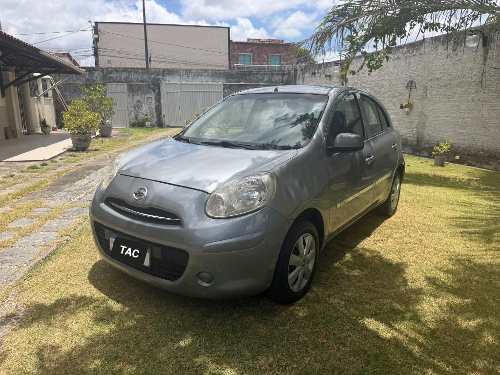 Nissan March 1.0 16V FLEX FUEL 5P 2013