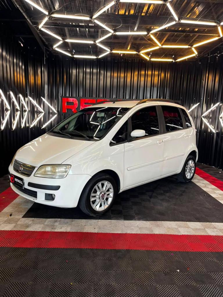 Fiat Idea Idea ELX 1.4 mpi Fire Flex 8V 5p 2010