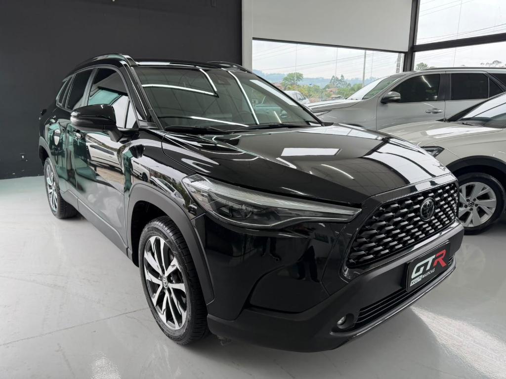 Toyota Ccross Xre