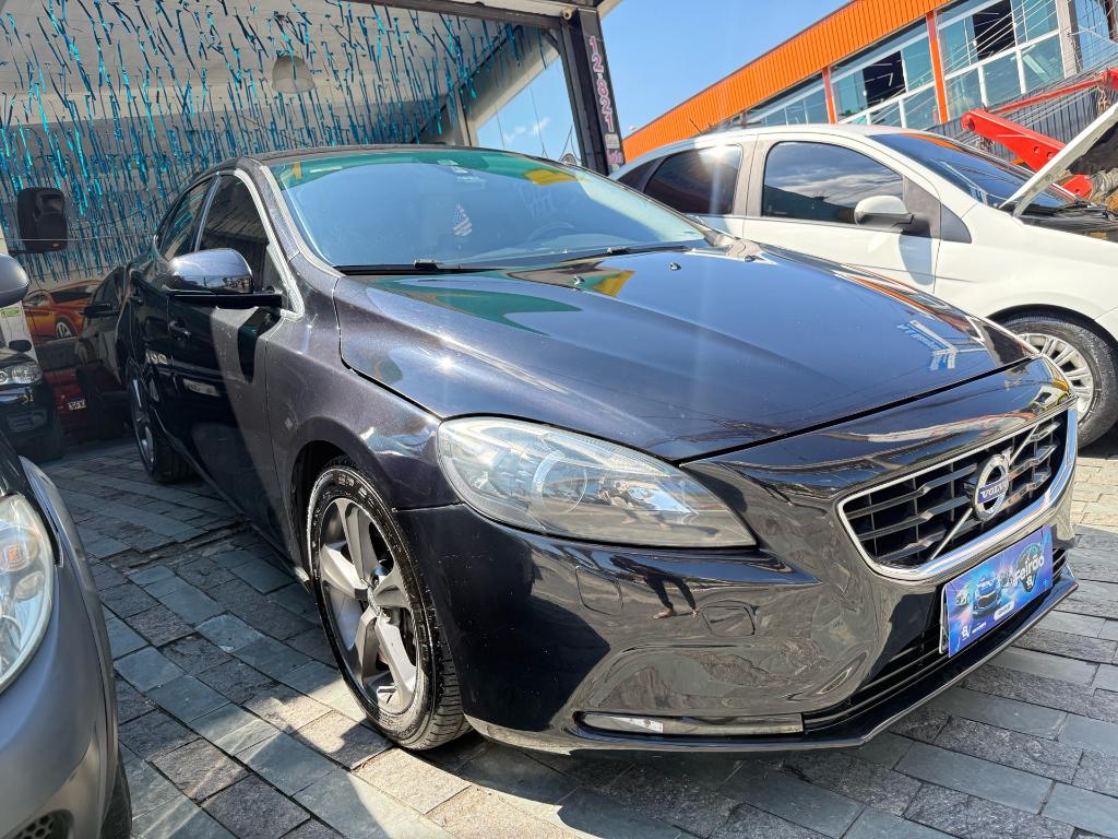 Volvo V40 2.0 2014