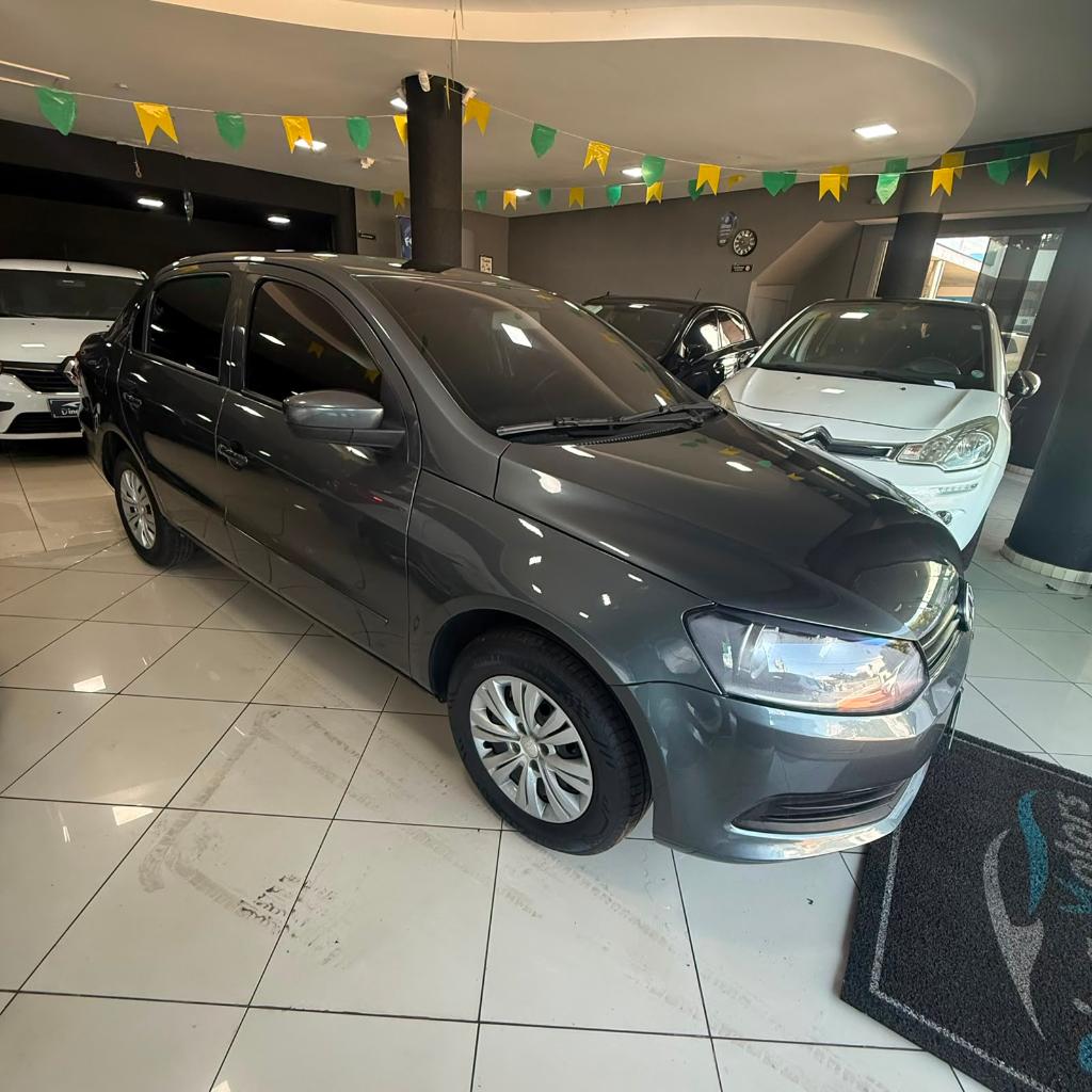 Volkswagen Voyage 2015