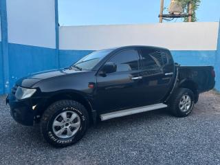Foto do veículo Mitsubishi L200 Triton 3.2 Di-d Hpe 4wd