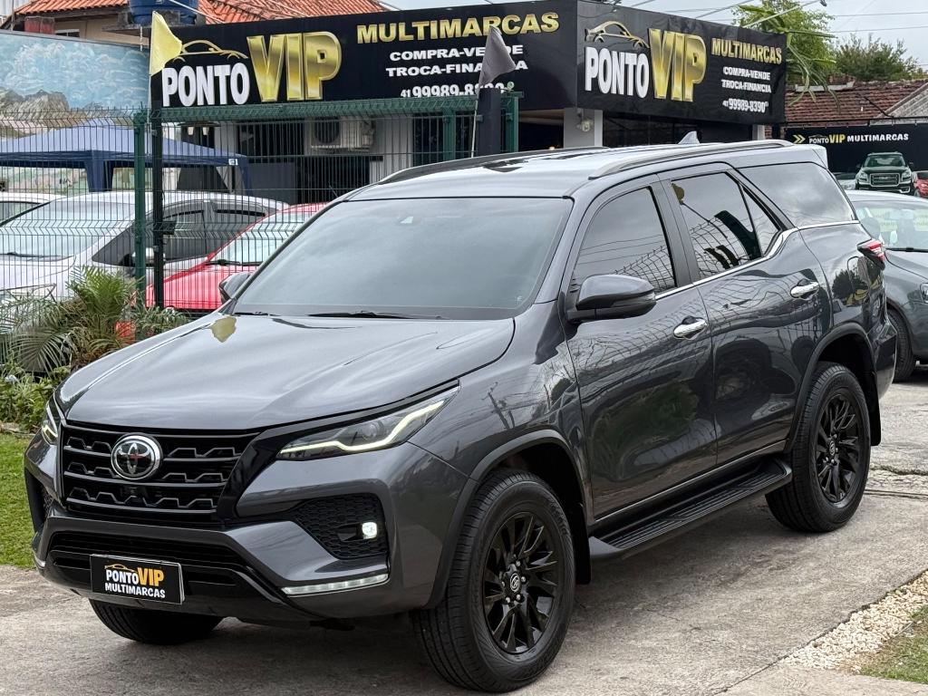 Toyota Sw4 2.8 Tdi Srx Platinum 7l Auto 4wd 2024