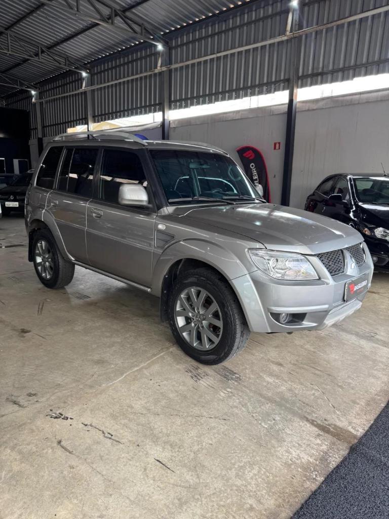 Mitsubishi Pajero 2.0 FLEX 16V 4X2 AUT. 2014