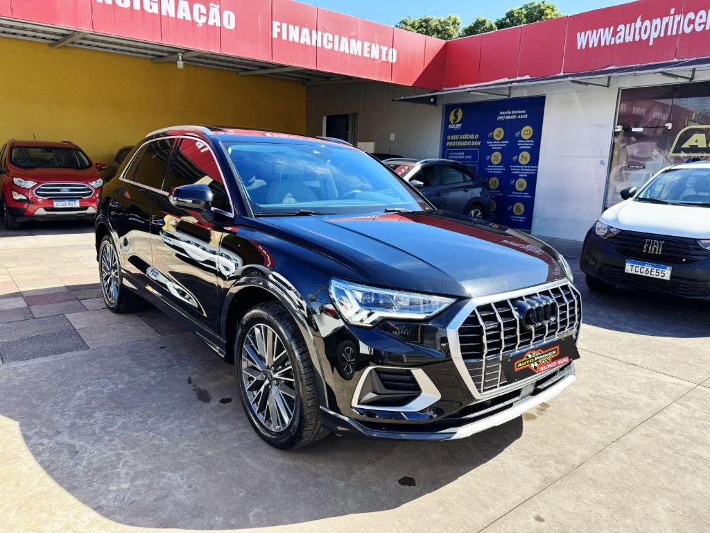Audi Q3 2.0 40 TFSI GASOLINA PERFORMANCE BLACK PLUS QUATTRO TIPTRONIC 2024