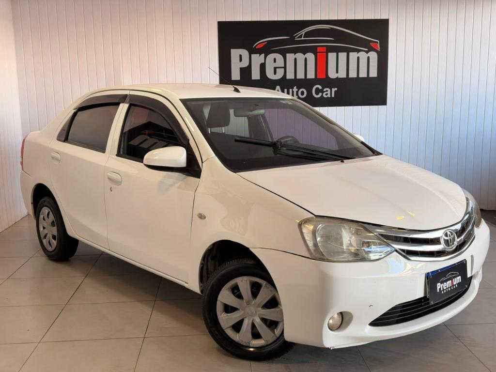 Toyota Etios ETIOS X Sedan 1.5 Flex 16V 4p Mec. 2015