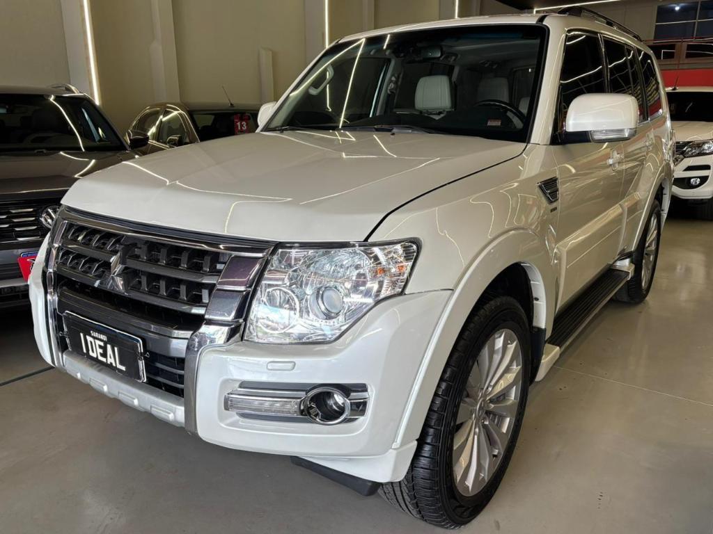 Mitsubishi Pajero HPE FULL 3.8 V6 250CV 3P AUT. 2018