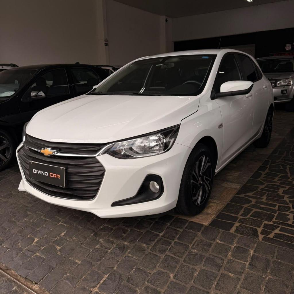 Chevrolet Onix ONIX HATCH LT 1.0 12V Flex 5p Mec. 2024