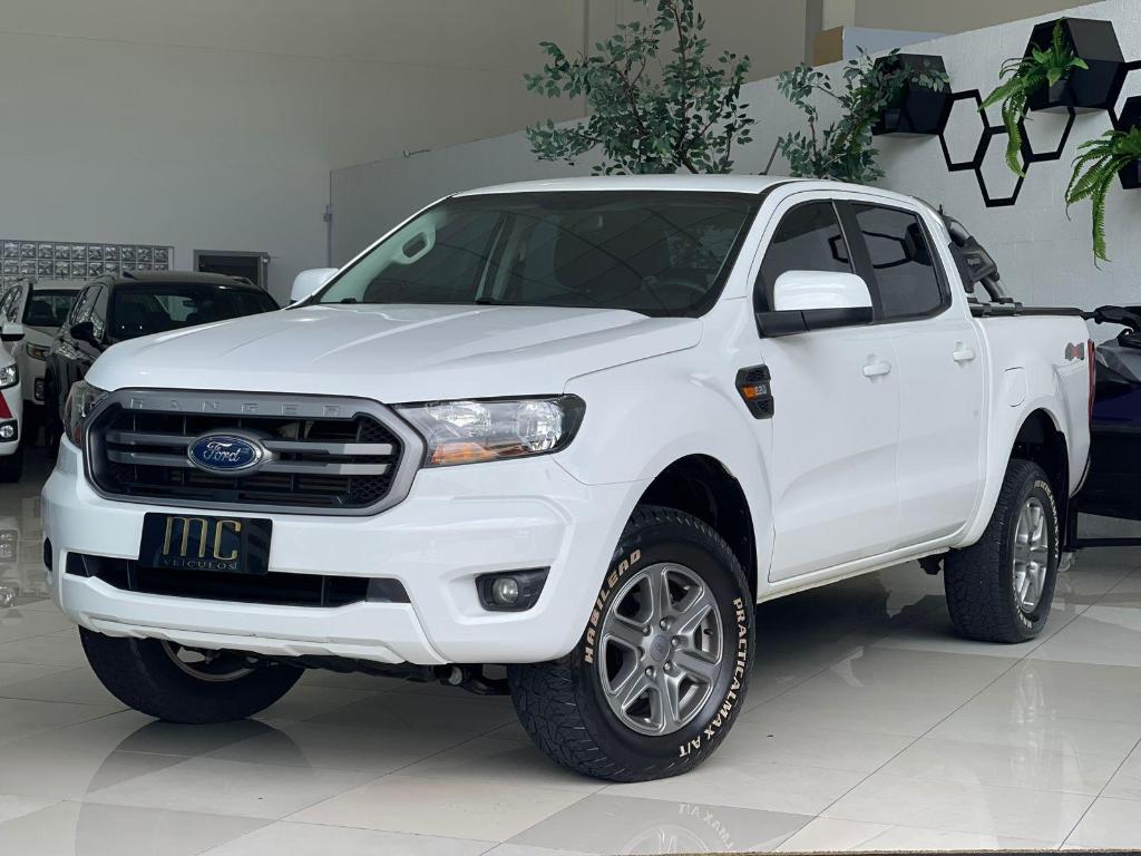 Ford Ranger 2.0 TURBO DIESEL CD XLS 4X4 AUTOMÁTICO 2023