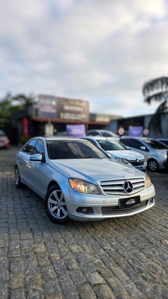 Mercedes-Benz C 180 TOURING 1.6 AT 2010