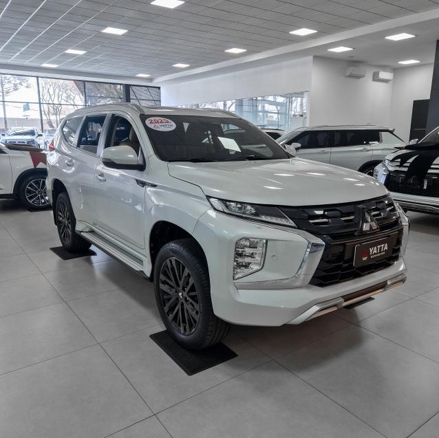 Mitsubishi Pajero SPORT LEGEND 4X4 2.4 TB AT 2025