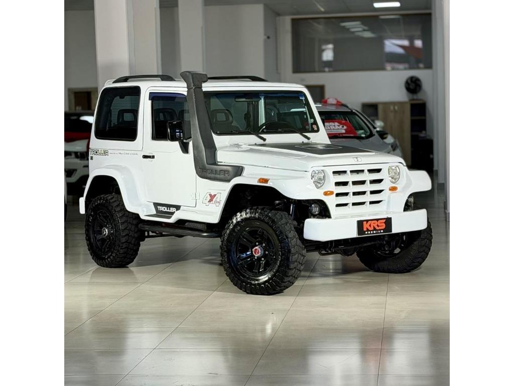 Troller T4 3.0 TETO DE LONA 16V TURBO ELETRONIC DIESEL 2P MANUAL 2006