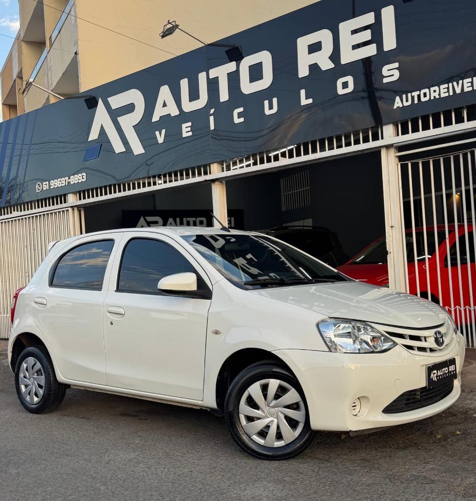 Toyota Etios 1.3 X 16V FLEX 4P MANUAL 2017