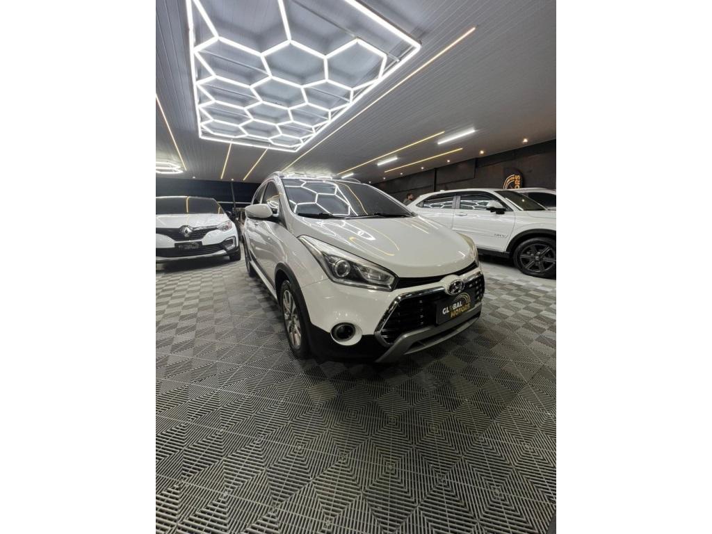 Hyundai Hb20X VISION 1.6 AT FLEX 2016