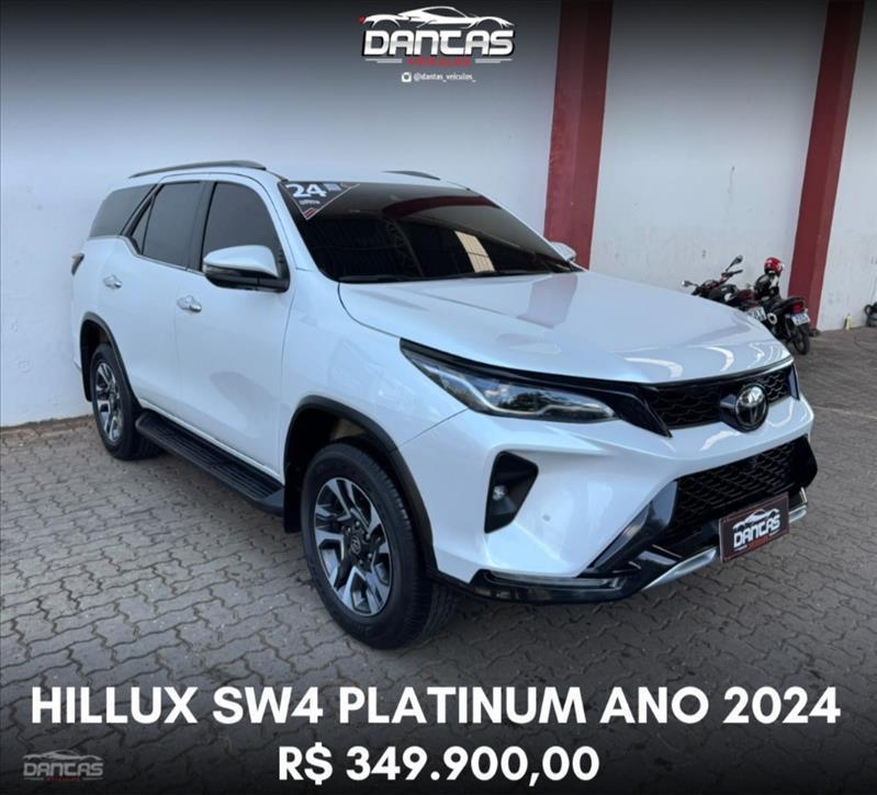 Toyota Hilux Sw4 Hilux SW4 SRX 4x4 2.8 TDI 16V Dies. Aut. 2024