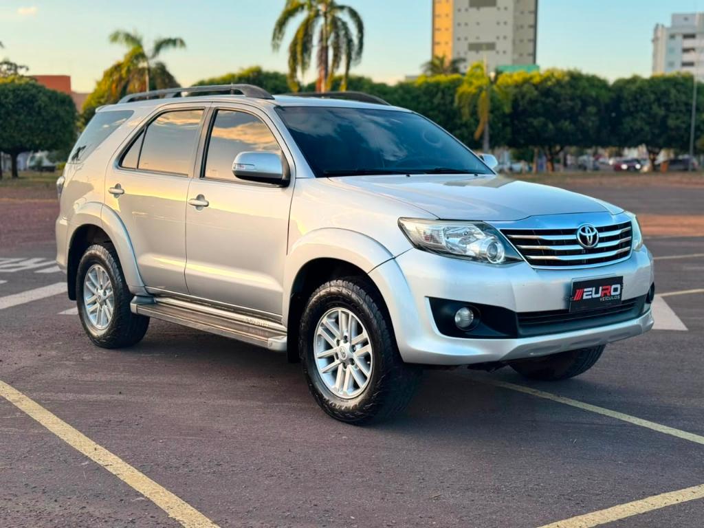 Toyota Hilux 2012
