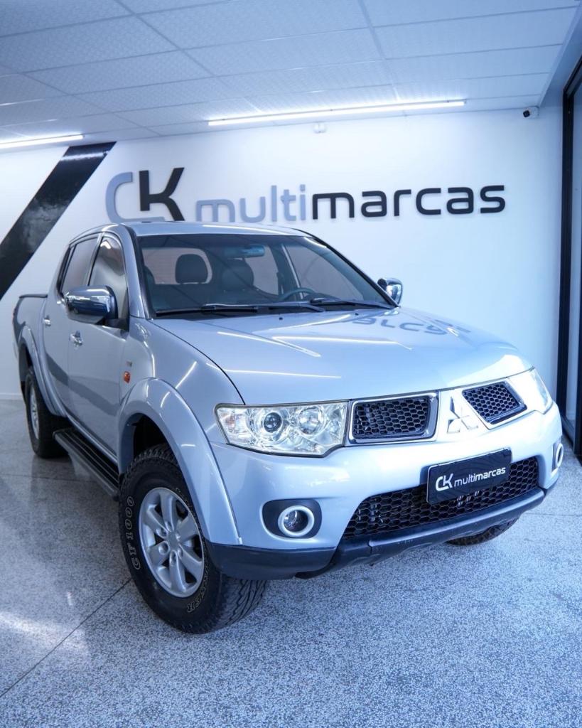 Mitsubishi L200 HPE 3.5 CD V6 24V FLEX AUT. 2013