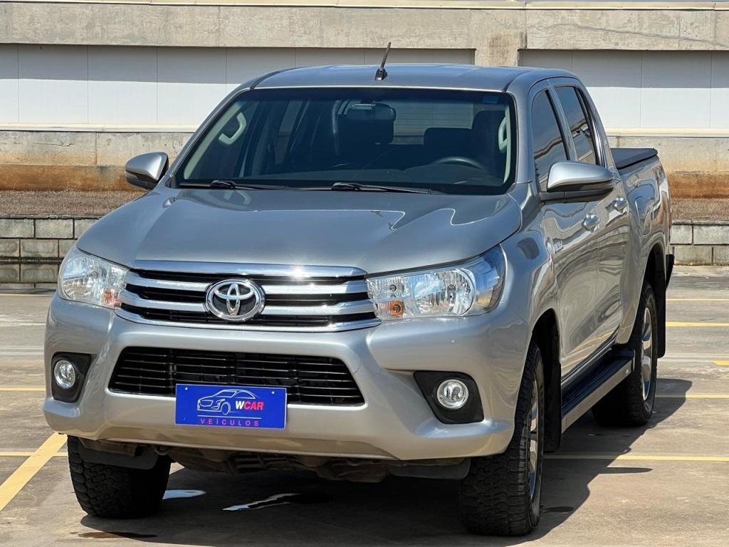 Toyota Hilux 2.8 Tdi Cd Std Power Pack 4wd 2020