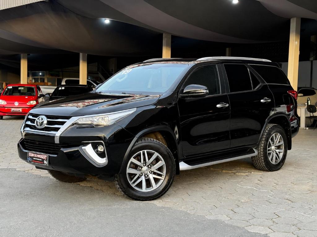 Toyota Hilux Sw4