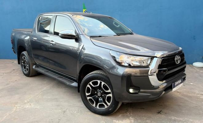 Toyota Hilux Hilux CD SRV 4x4 2.8 TDI Diesel Aut. 2022