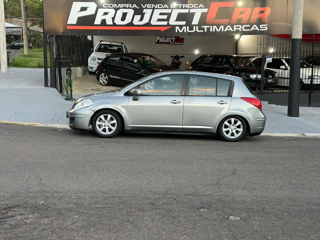 Nissan Tiida 1.8 SL 16V FLEX 4P AUTOMÁTICO 2008