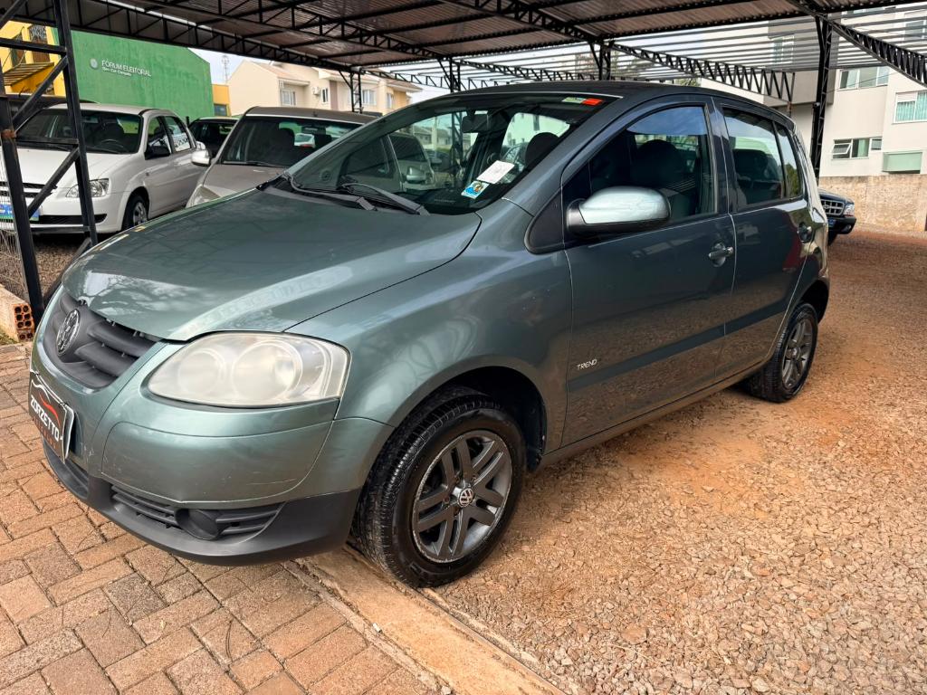 Volkswagen Fox Fox 1.0 Mi Total Flex 8V 5p 2010