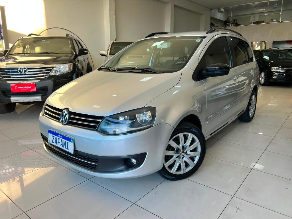 Volkswagen Spacefox SPACEFOX 1.6/ 1.6 Trend Total Flex 8V 5p 2013